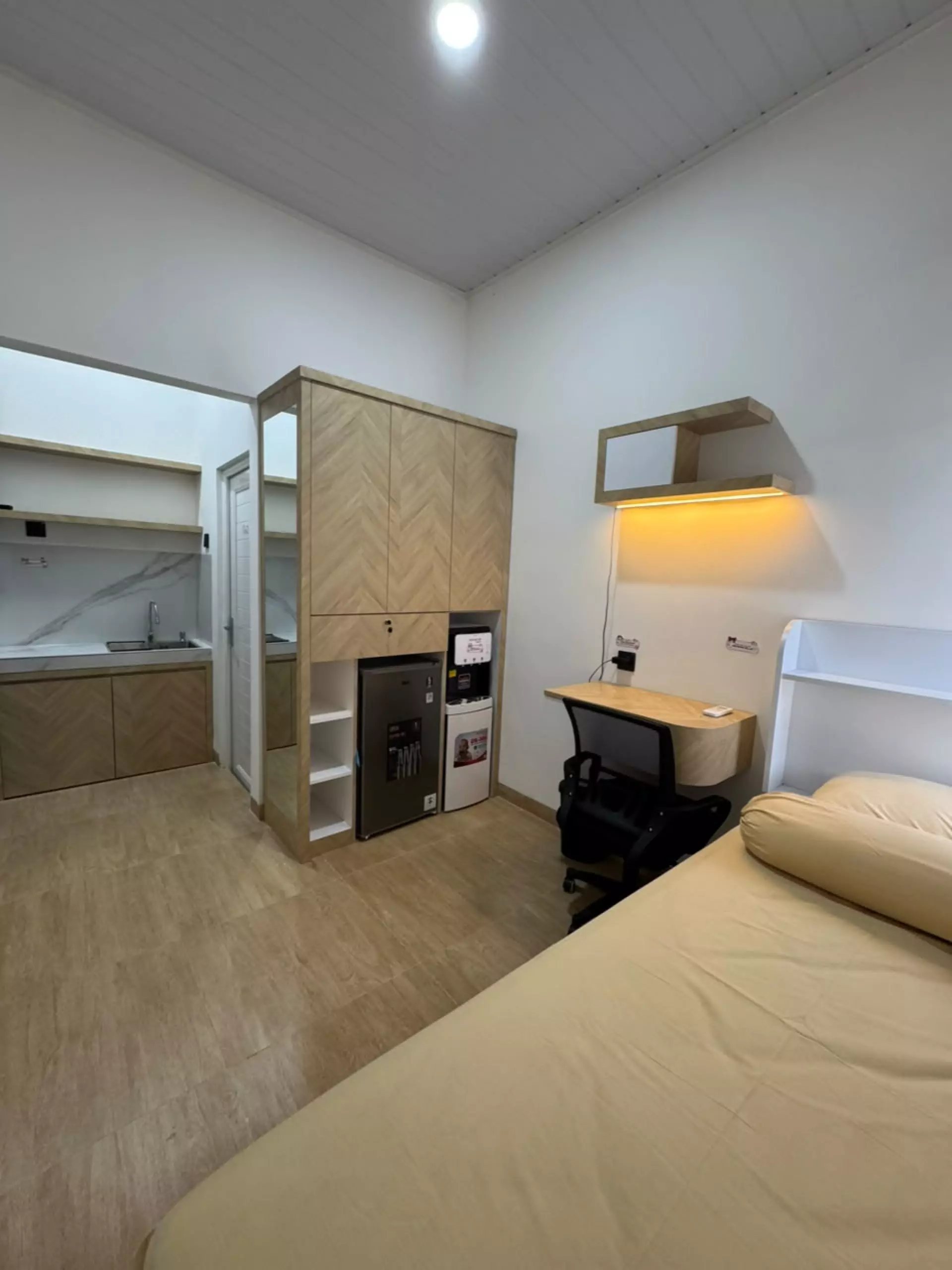 Kamar Kost dengan berbagai fasilitas
